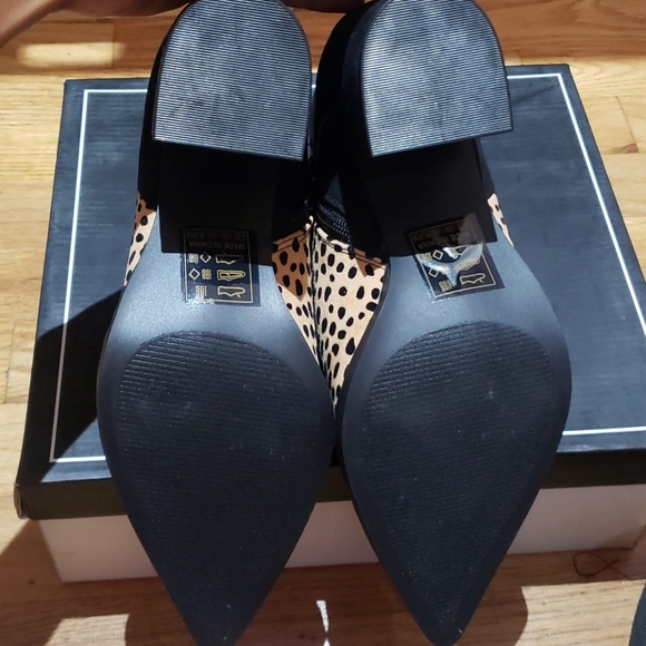 Booties - Picture 3 of 4